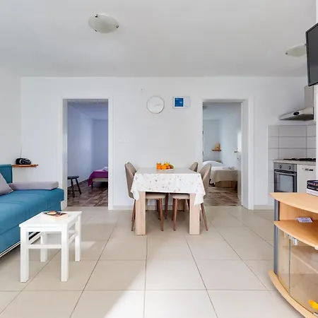 Apartament Ive 1 Kožino